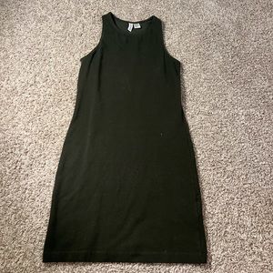 Green H&M bodycon dress